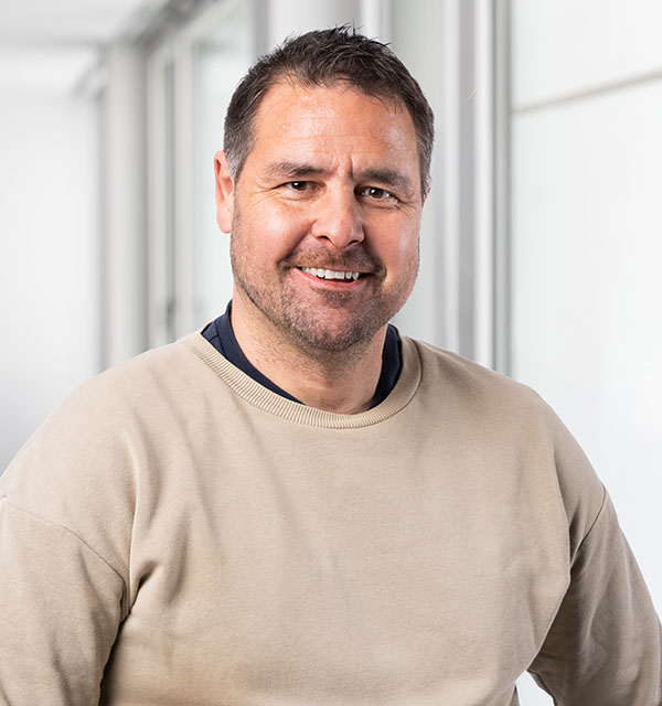 Gosteli_Nando_01629screen